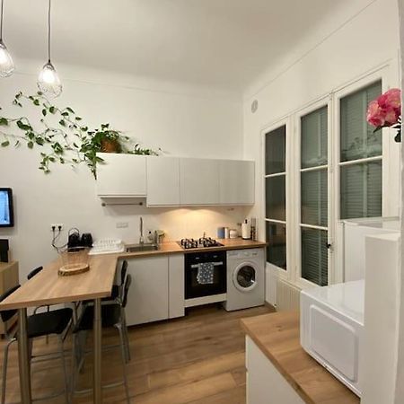 Appartement Proche Plages - Parking Gratuit Menton Exteriör bild