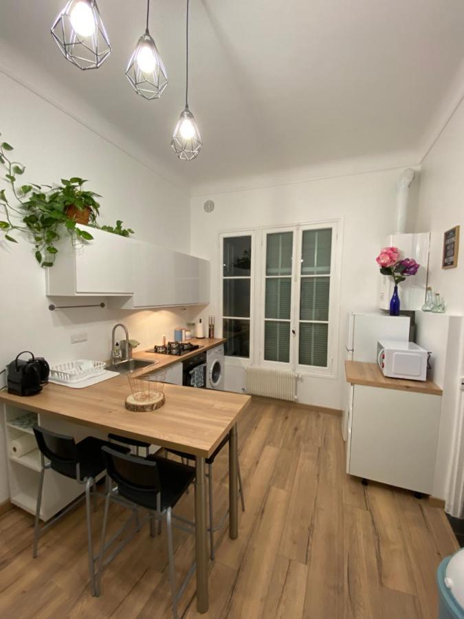 Appartement Proche Plages - Parking Gratuit Menton Exteriör bild