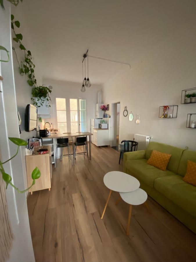 Appartement Proche Plages - Parking Gratuit Menton Exteriör bild